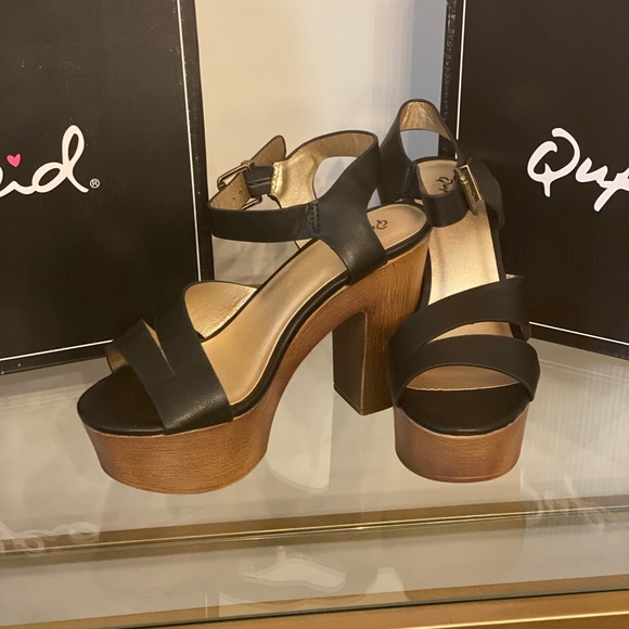 Qupid Blogger-15 Vintage Style Strappy Sandal Heel - Picture 2 of 3